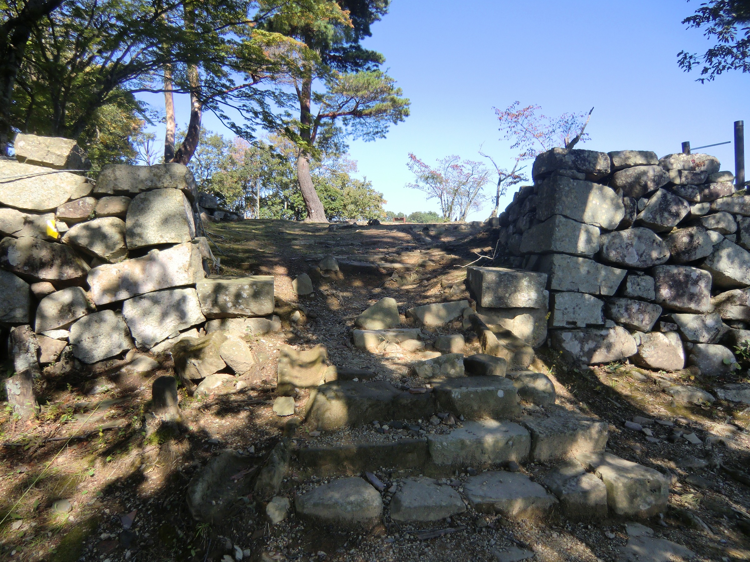 津和野城：山陰地方の天空の城 亀井政矩が居城 津和野城【お城特集 日本の歴史】