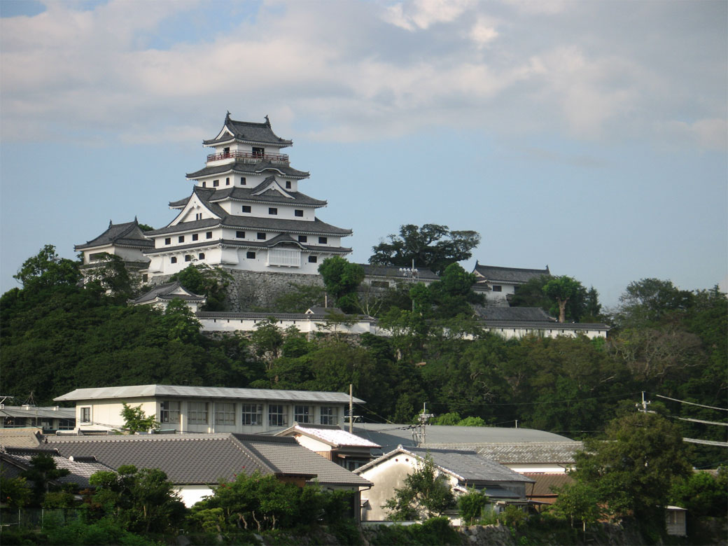 唐津城:豊臣家の寺沢広高が築城し幕末には小笠原長道が居城 唐津城【お城特集 日本の歴史】