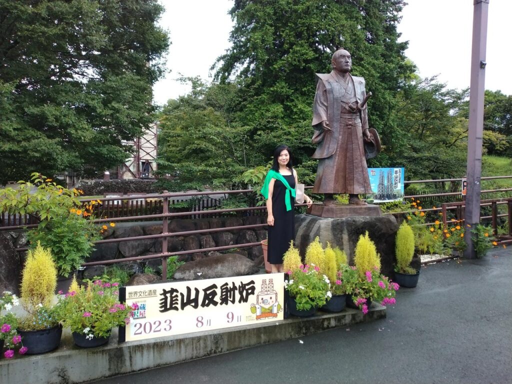 江川英龍(坦庵)の銅像。韮山代官として海防・砲術・民政に尽くした。