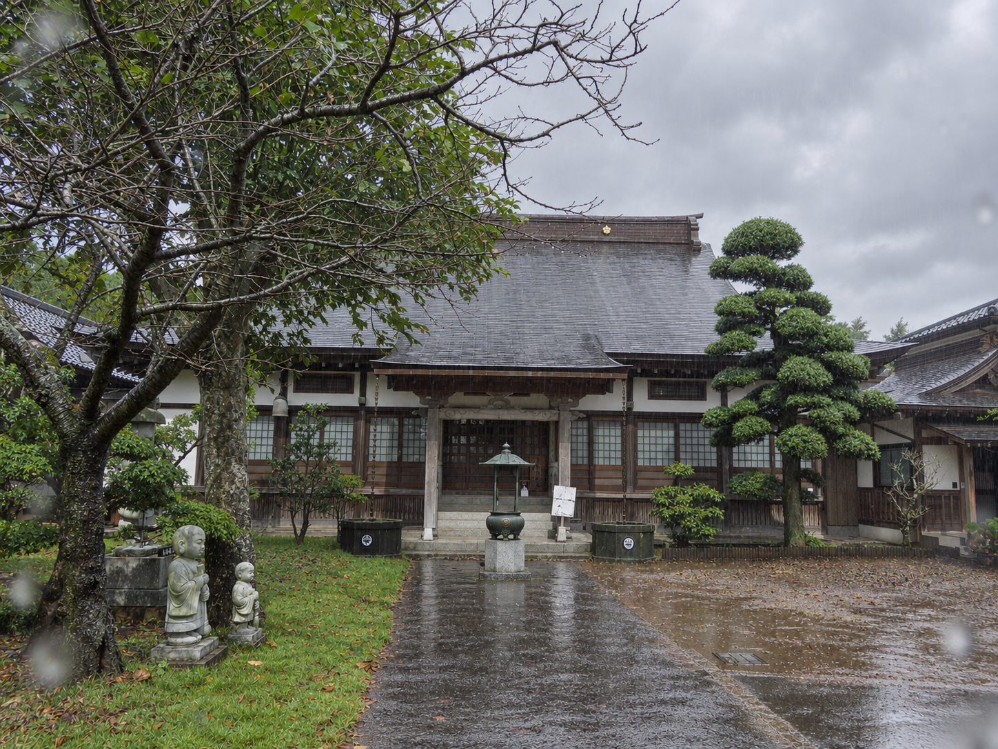 東漸寺 本堂