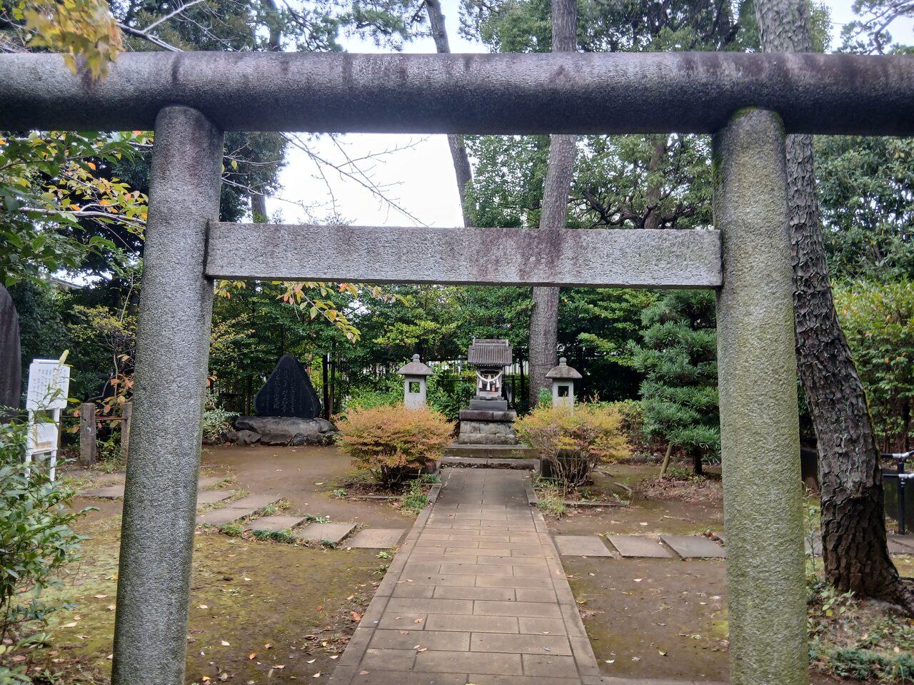 鳥居