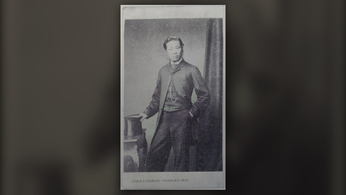 高見弥市（大石団蔵）の肖像写真